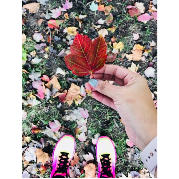 Hi every b u n n y 👋🏽 - Picture 3 of 6